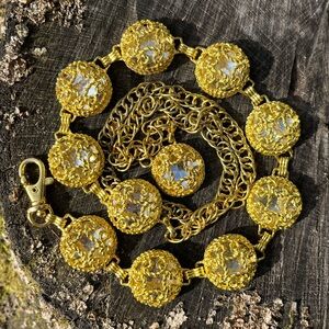 Gold-toned Gemstone Chain Belt